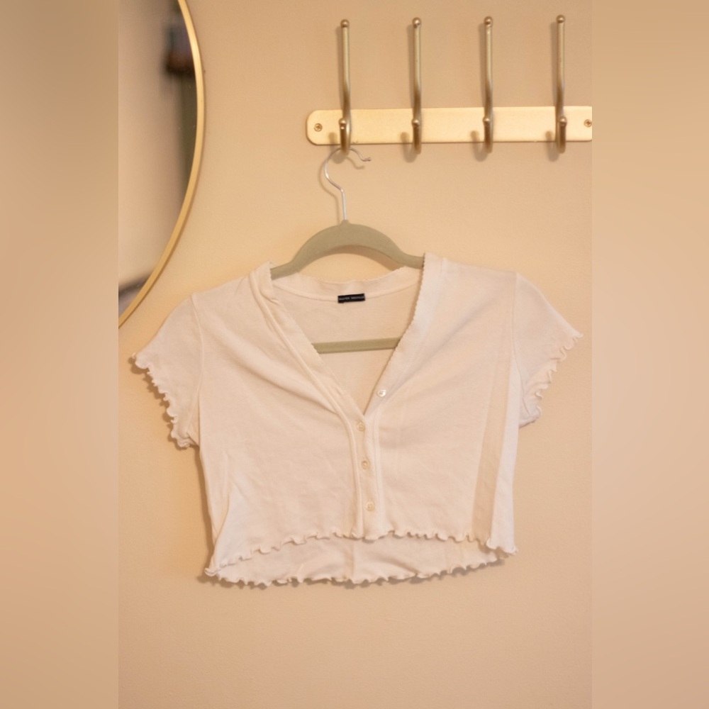 Brandy Melville White Short Sleeve Crop Button Up